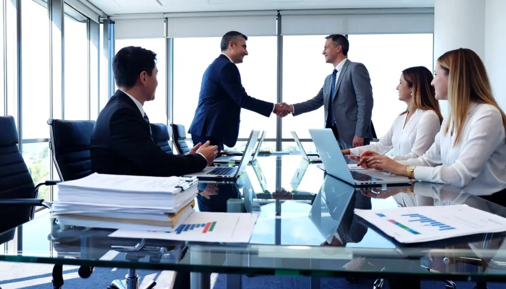 Netflix Switches Warner Bros Bid To All Cash Deal Offer News